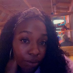 Meet your Posher, Dedra